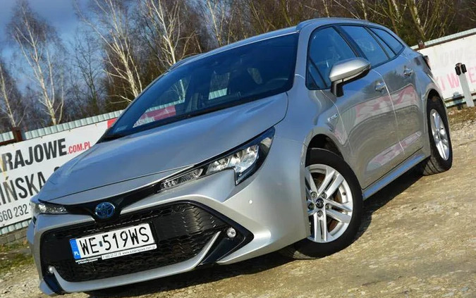 Toyota Corolla cena 94900 przebieg: 43000, rok produkcji 2019 z Nowy Tomyśl małe 742